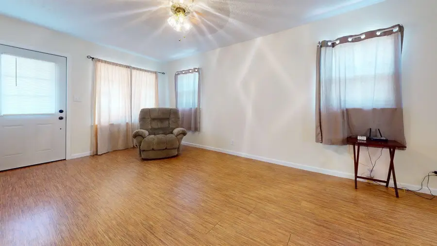 3124 Richmond Ave, Connersville, IN 47331 - #2