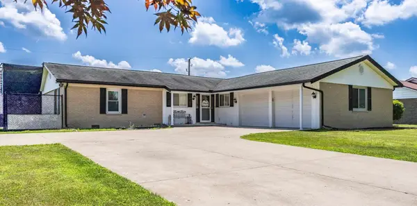 709 Morning Glory Lane, Connersville, IN 47331