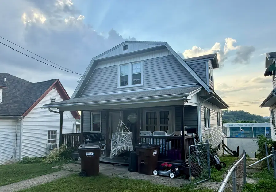 213 Conwell Street, Aurora, IN 47001 - #2