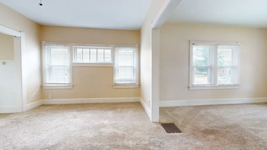 2916 N Grand Ave, Connersville, IN 47331 - #3