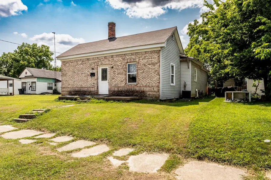 1821 Ohio Avenue, Connersville, IN 47331 - #2