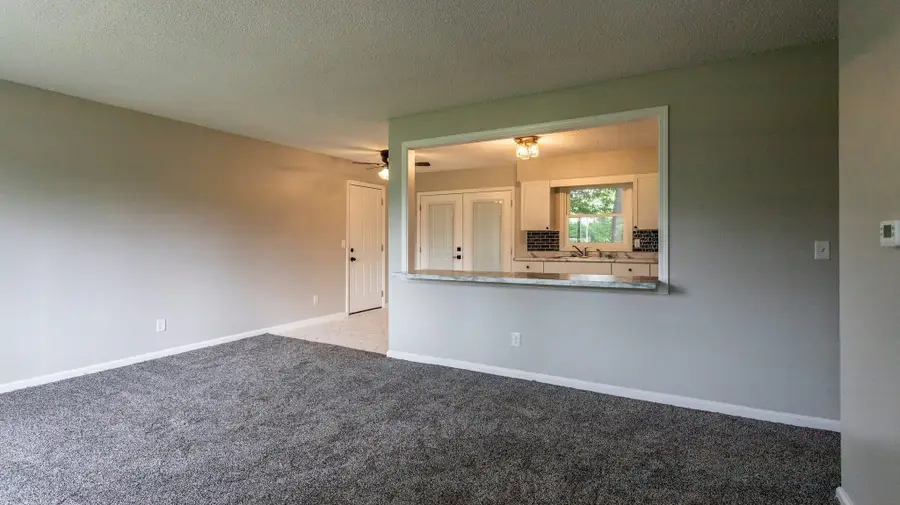 3368 W Serenity Pkwy, Connersville, IN 47331 - #3