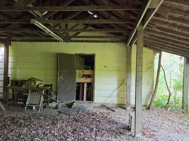 3865 Endsley Rd, Richmond, IN 47374 - #3