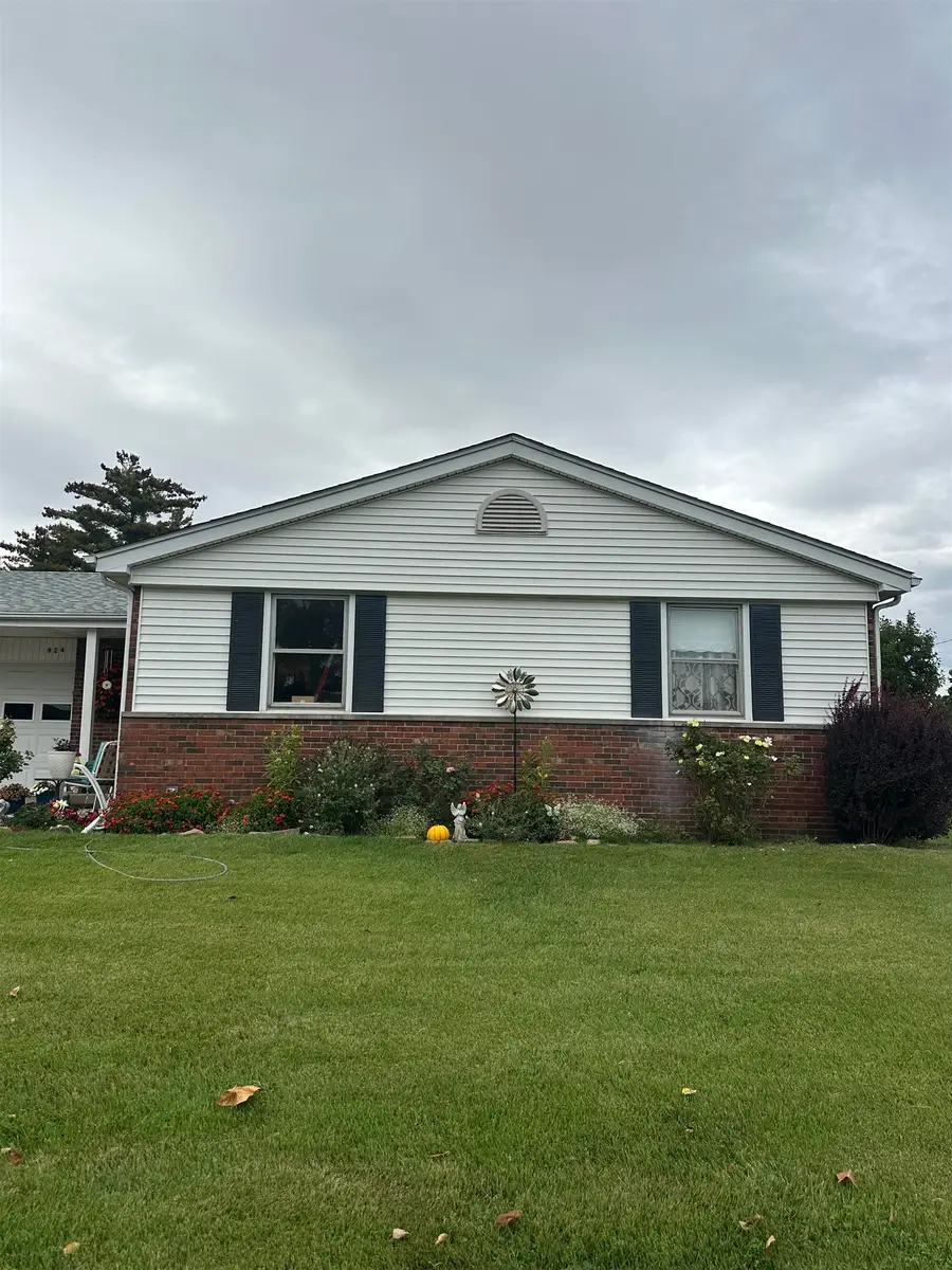 924 Ranch Road, Connersville, IN 47331 - #2