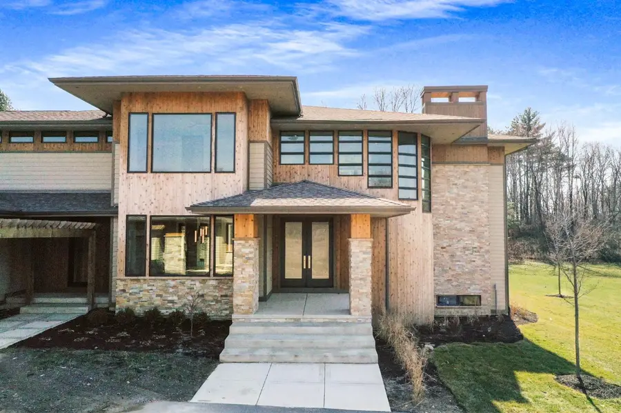 885 N 100 W, Valparaiso, IN 46385 - Image #2