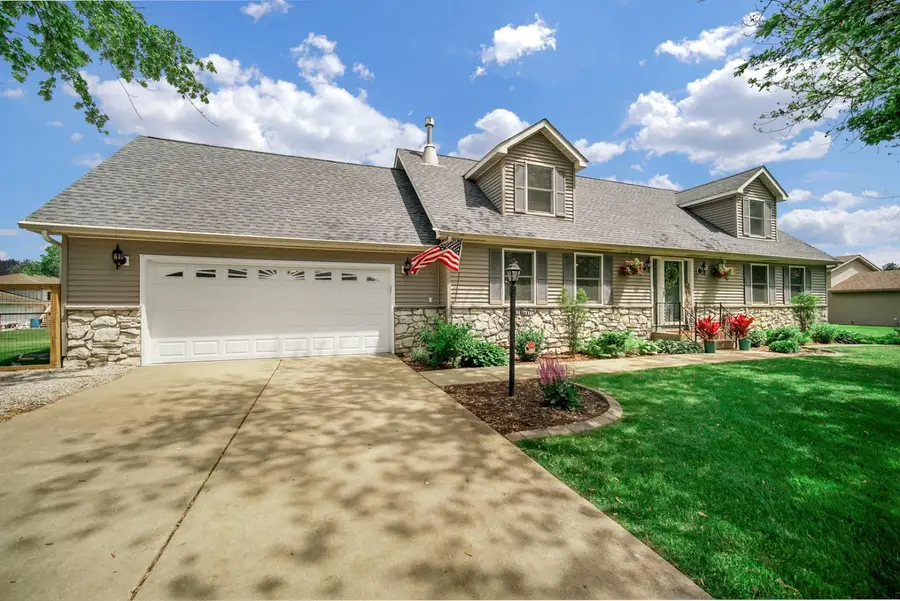 7602 71st Court, Hobart, IN 46342 - Image #2