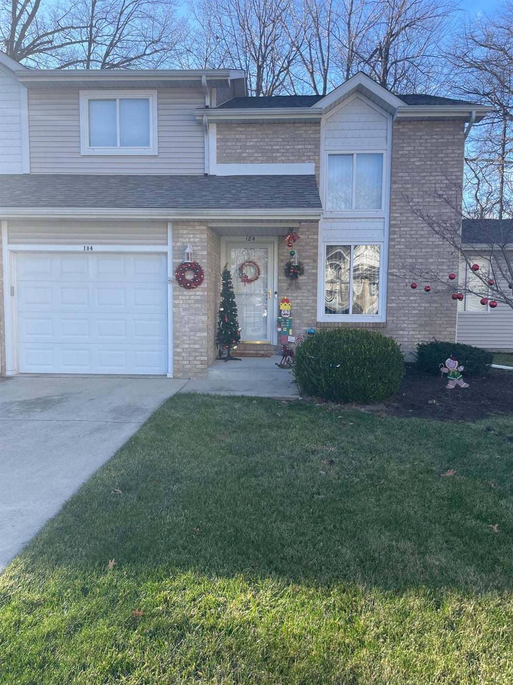 184 Indian Ridge Road, Michigan City, IN 46360 BHGRE