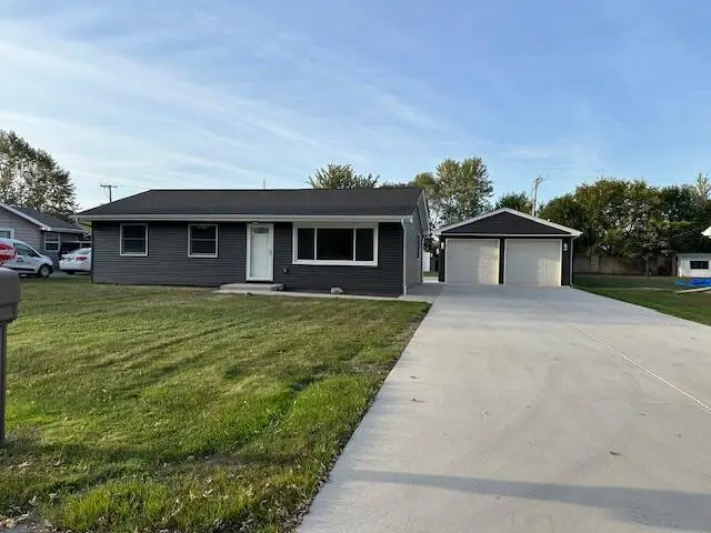 3412 W 104th Avenue, Crown Point, IN 46307 - Image #2