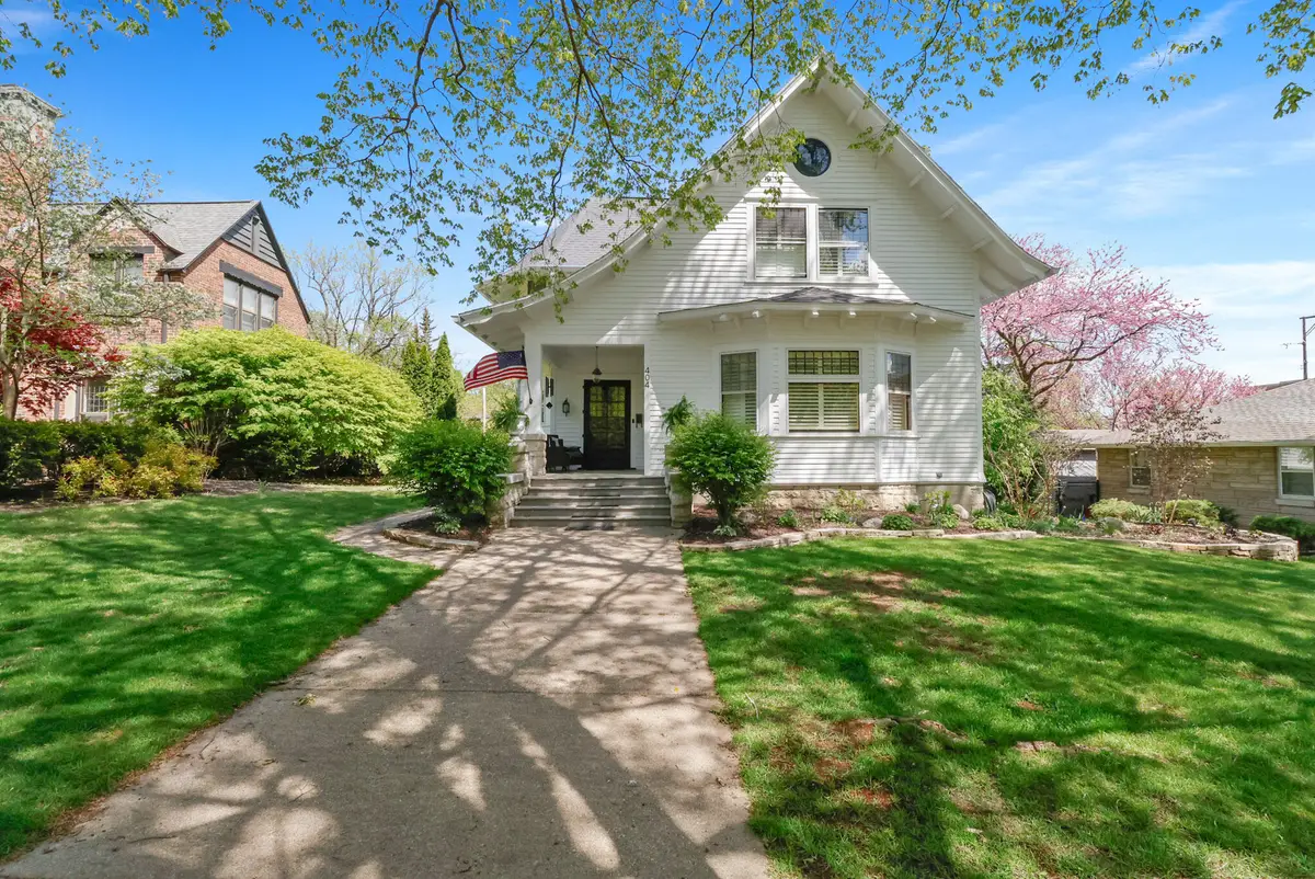 404 Washington Street, Valparaiso, IN 46383 - #1