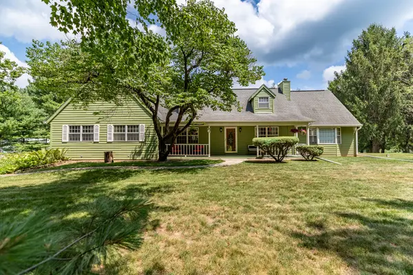 727 N 200 E, Valparaiso, IN 46383