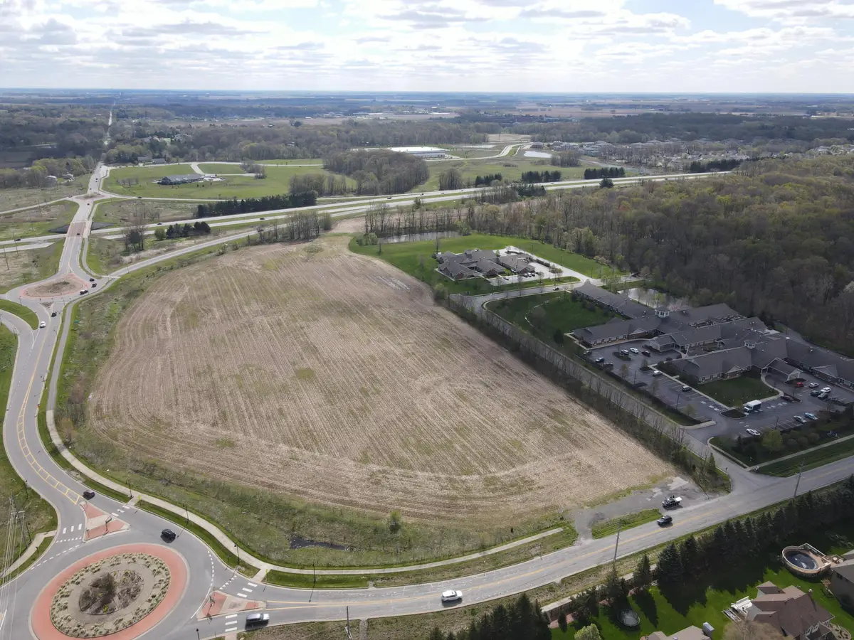 2500 Silhavy Road, Valparaiso, IN 46383 - #1