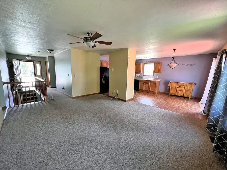108 Whispering Boulevard, La Porte, IN 46350 - Image #3