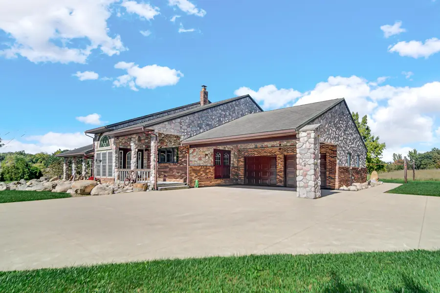 31513 Shively Road, Walkerton, IN 46574 - Image #2