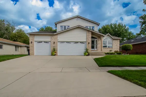 18131 Crystal Lane, Lansing, IL 60438
