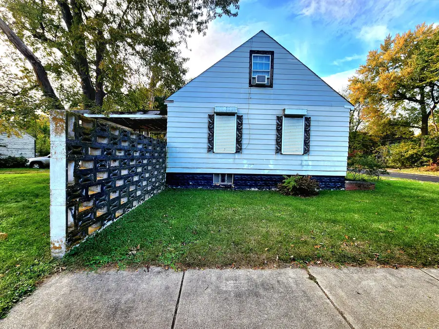 201 W 47th Avenue, Gary, IN 46408 - Image #2