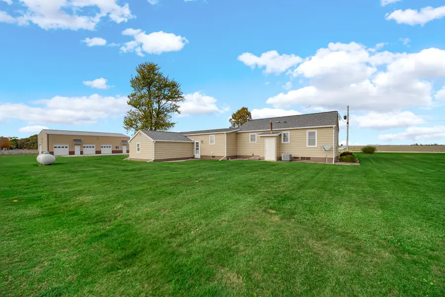 526 E St Rd 8, Kouts, IN 46347 - Image #3