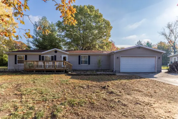 11327 N 550 E #7, DeMotte, IN 46310