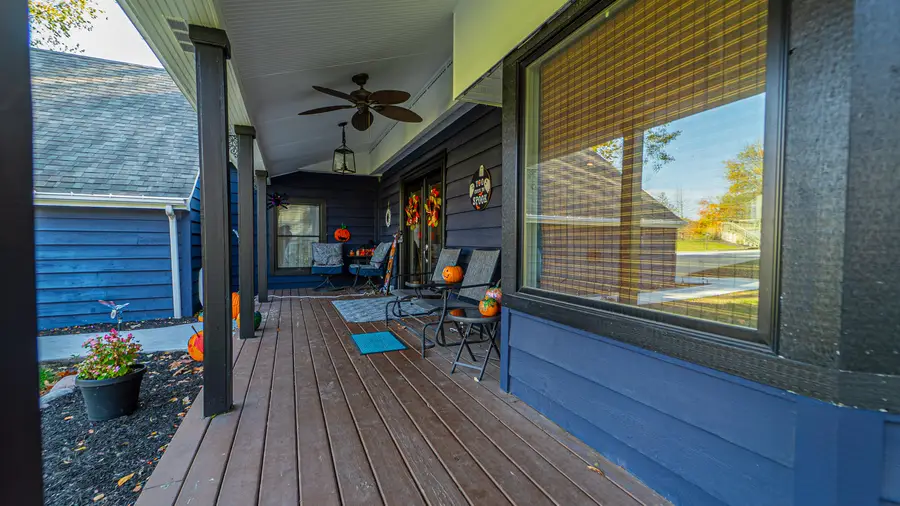 490 Ashford Lane, Valparaiso, IN 46385 - Image #3