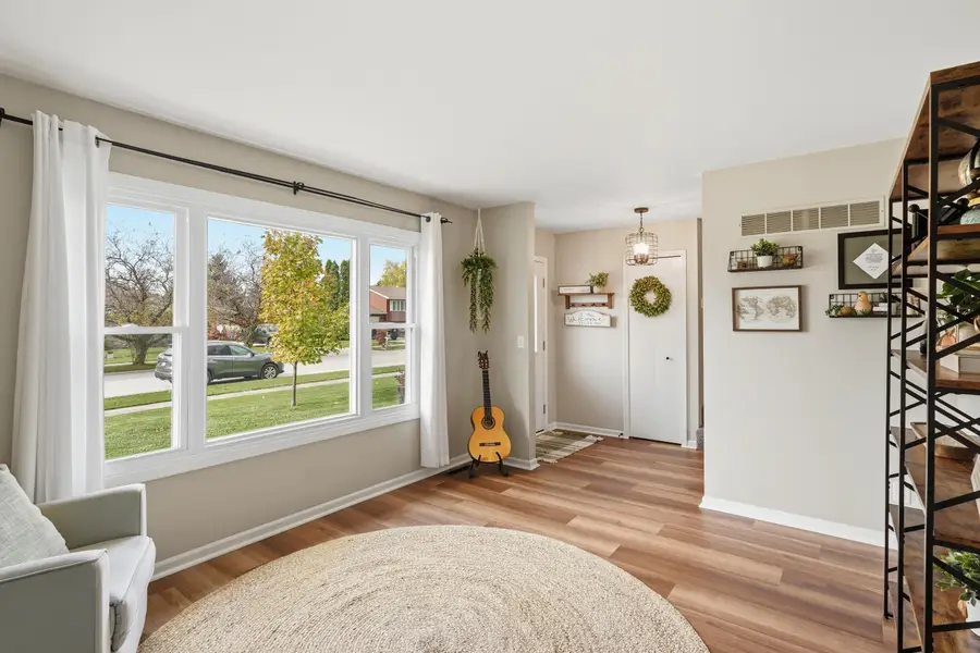 9745 Tyler Street, Crown Point, IN 46307 - Image #3