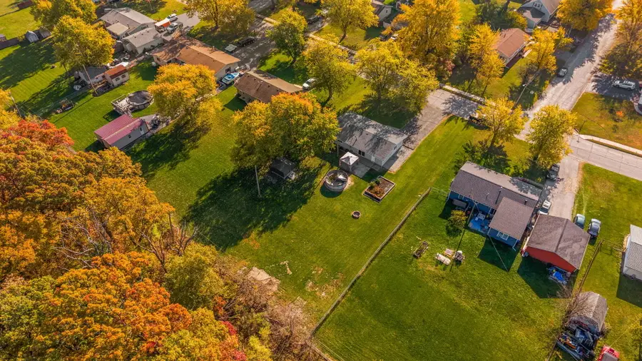 411 Nantucket Road, Valparaiso, IN 46385 - Image #3