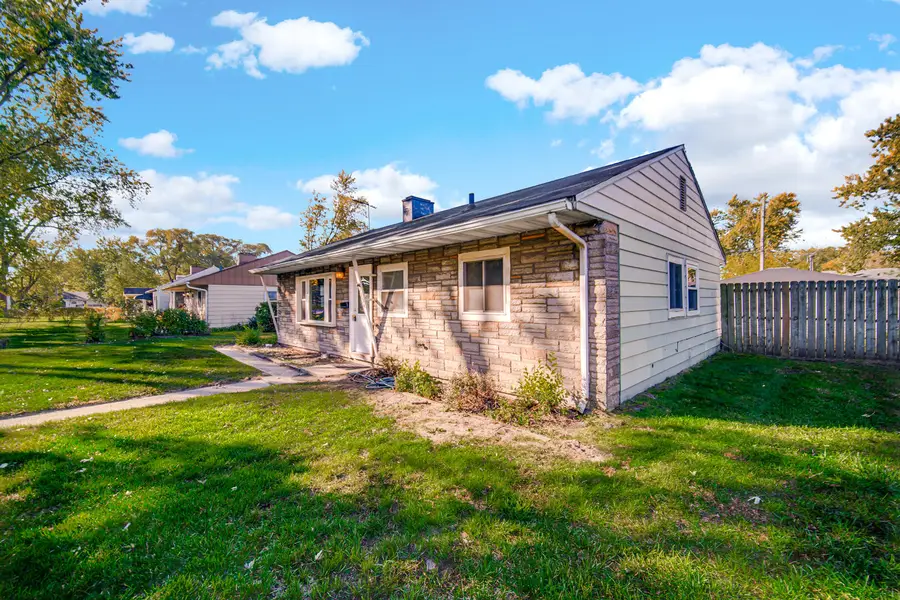 7134 Parrish Avenue, Hammond, IN 46323 - Image #3