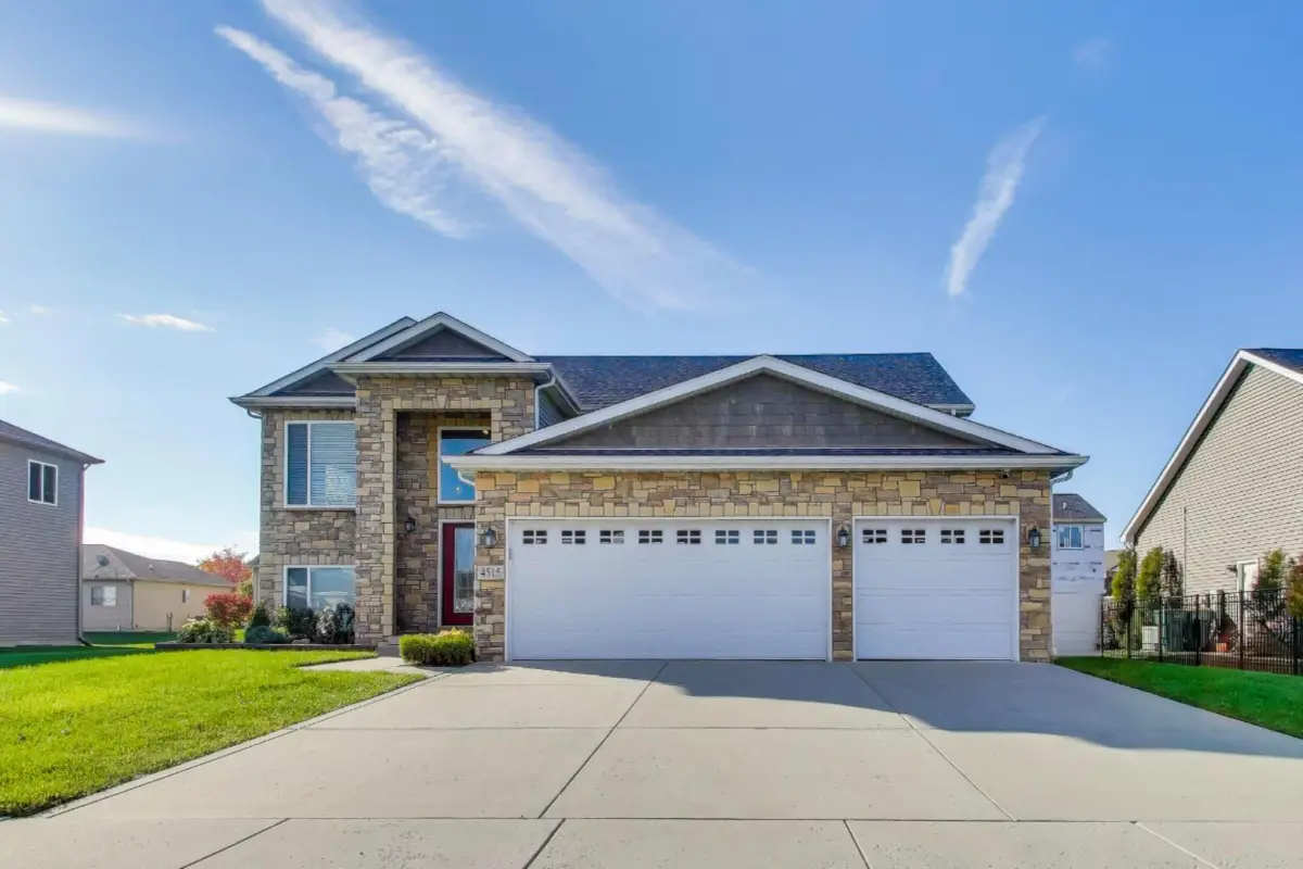 4515 W 78th Avenue, Merrillville, IN 46410 - Image #1