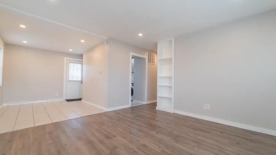 6707 Olcott Avenue, Hammond, IN 46323 - Image #3