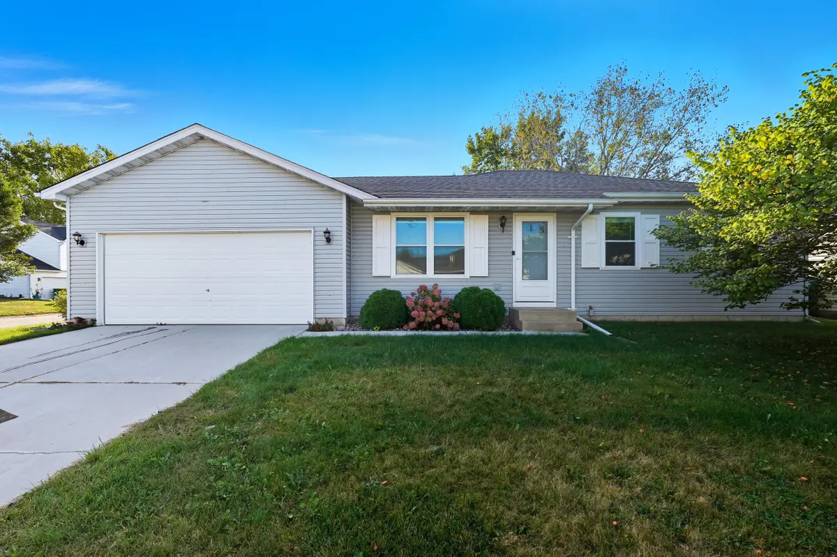 364 Rainier Road, Valparaiso, IN 46385 - Image #1