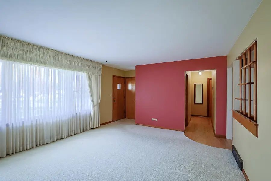 9132 Highland Street, Highland, IN 46322 - Image #3