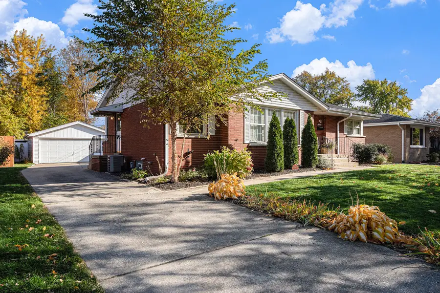 8549 Forest Avenue, Munster, IN 46321 - Image #2