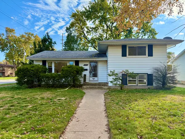 254 Sycamore Lane, Munster, IN 46321