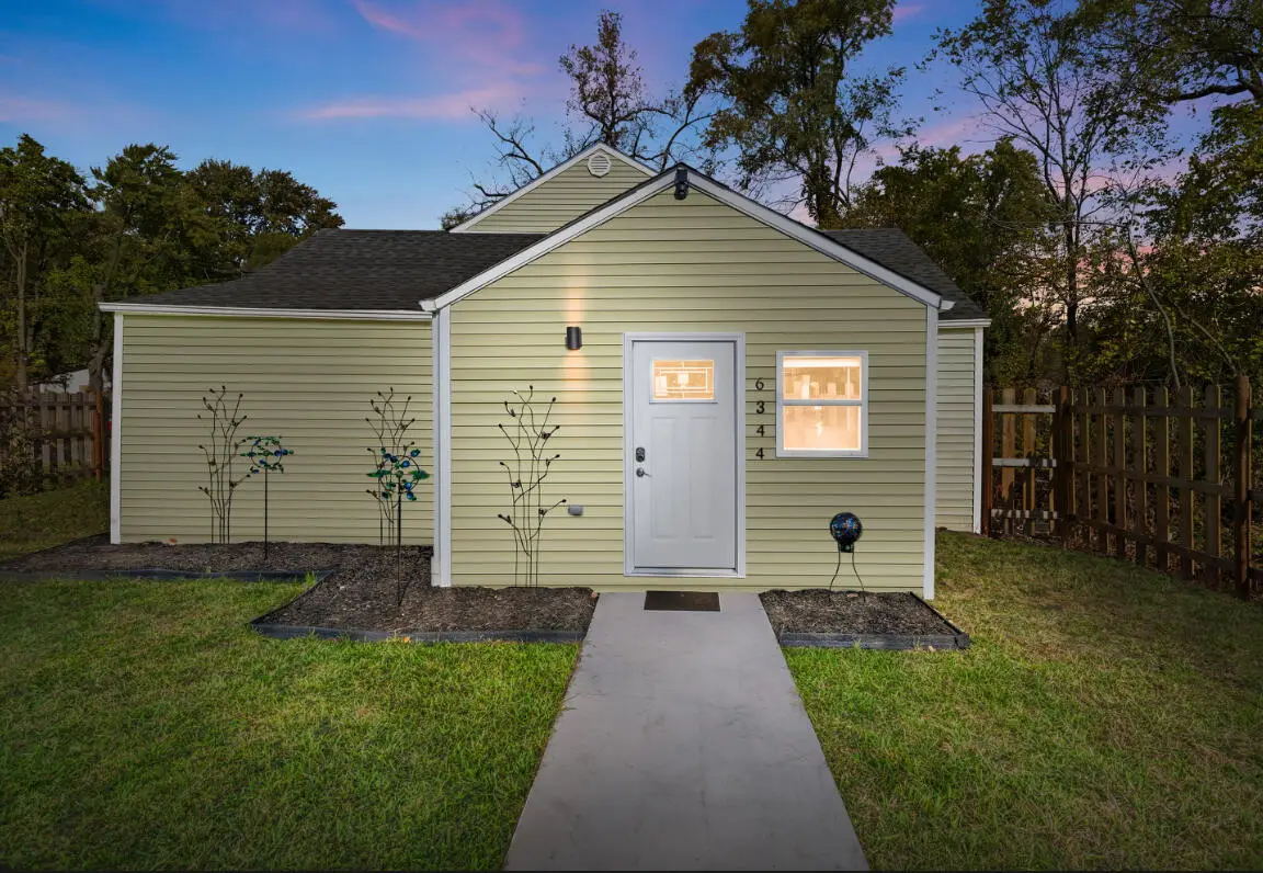 6344 W 25th Avenue, Gary, IN 46406 - Image #1