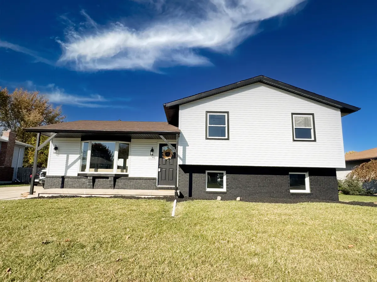 1558 W 99th Avenue, Crown Point, IN 46307 - Image #1