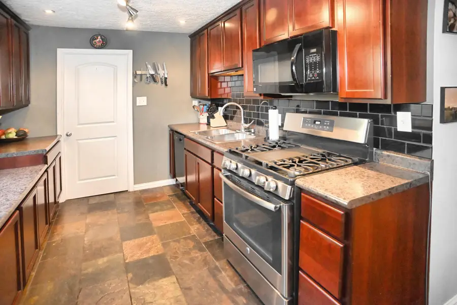 507 E Indiana Avenue, Chesterton, IN 46304 - Image #3