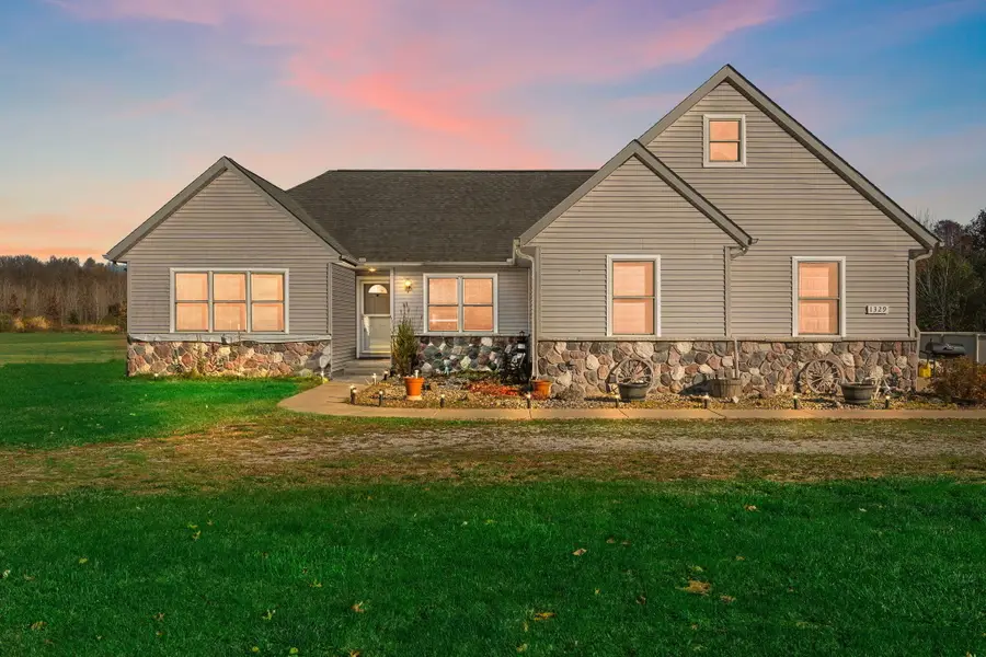 1329 N 375 E, Chesterton, IN 46304 - Image #2