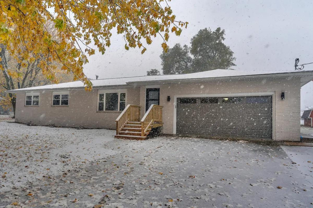 1952 Hayes Leonard Road, Valparaiso, IN 46385 - Image #1