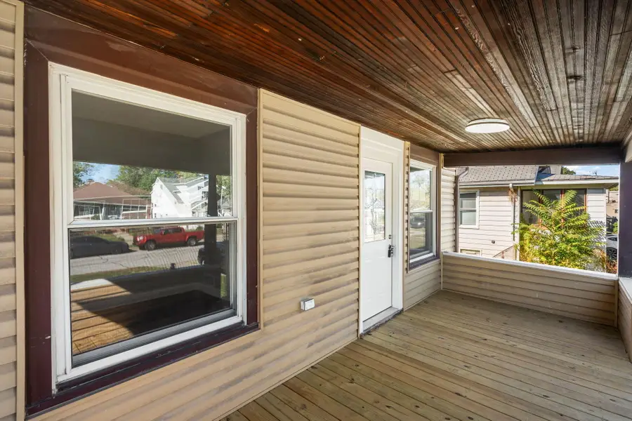 6238 Garfield Avenue, Hammond, IN 46324 - Image #3