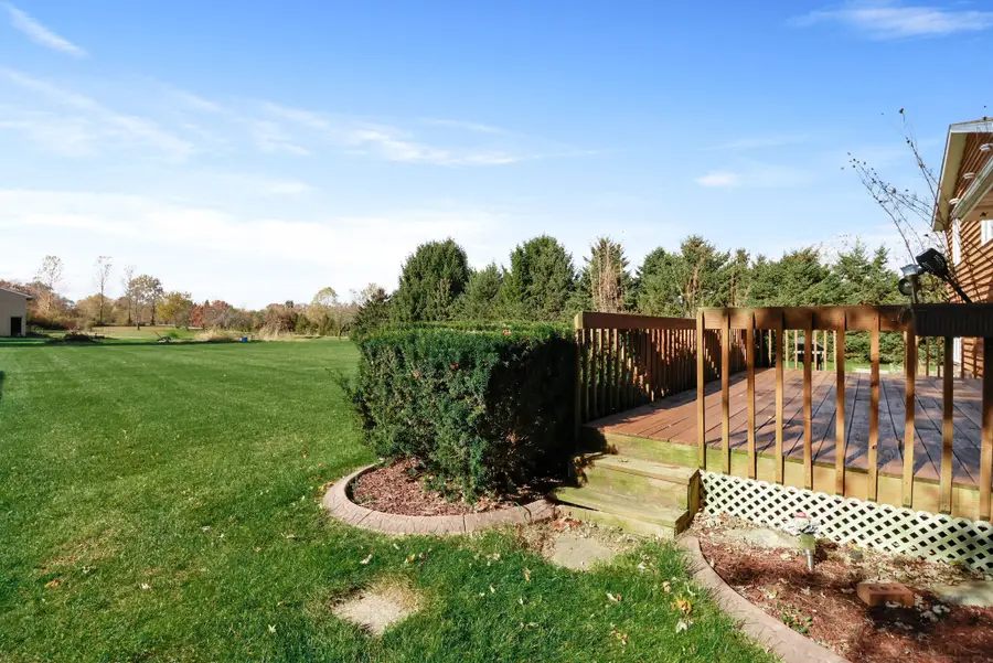 860 N 550 E, Westville, IN 46391 - Image #3