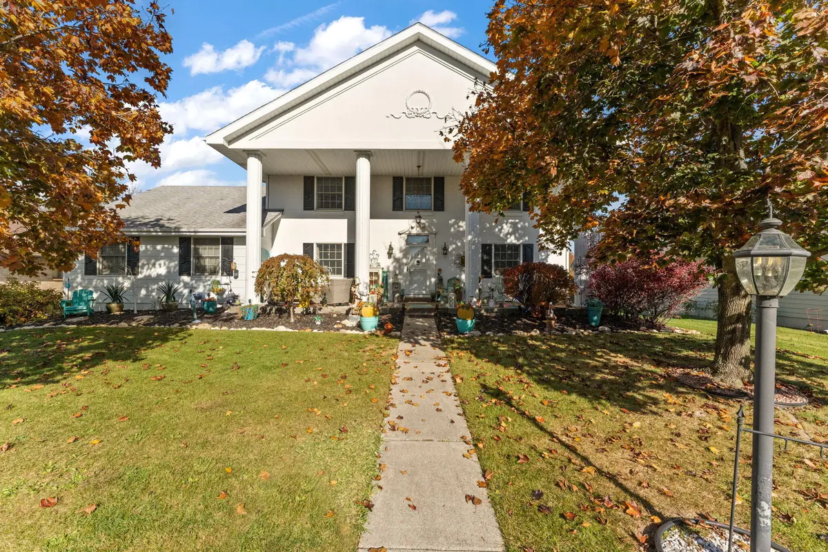 2405 Kings Court, Dyer, IN 46311 - Image #1