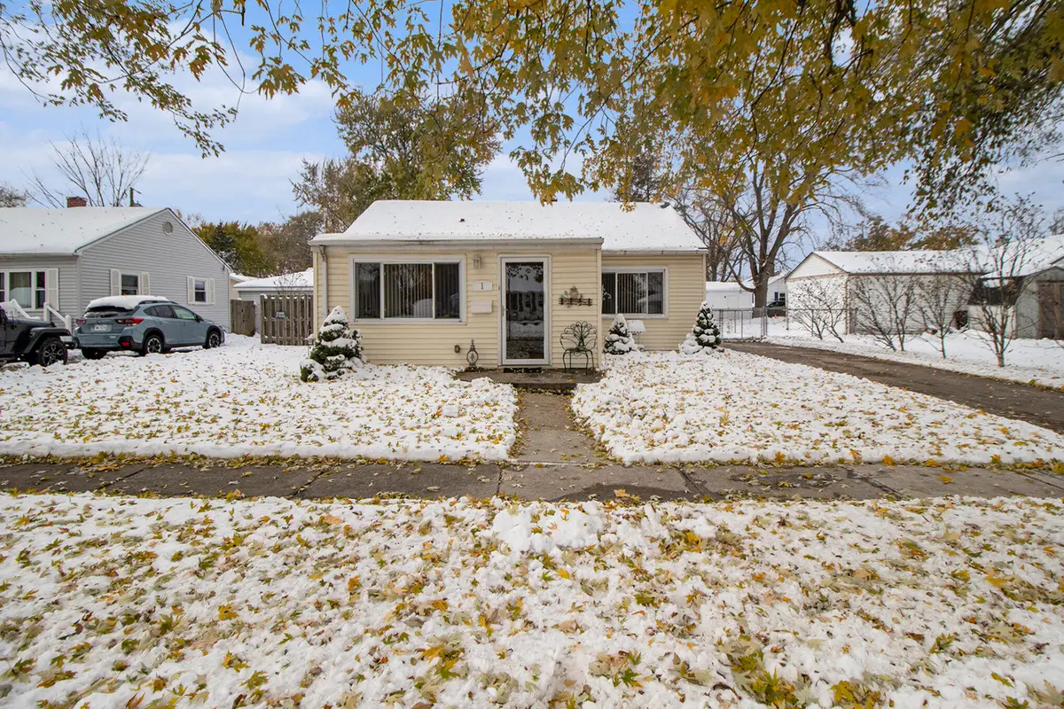 1 Walnut Pkwy, Crown Point, IN 46307 - Image #1