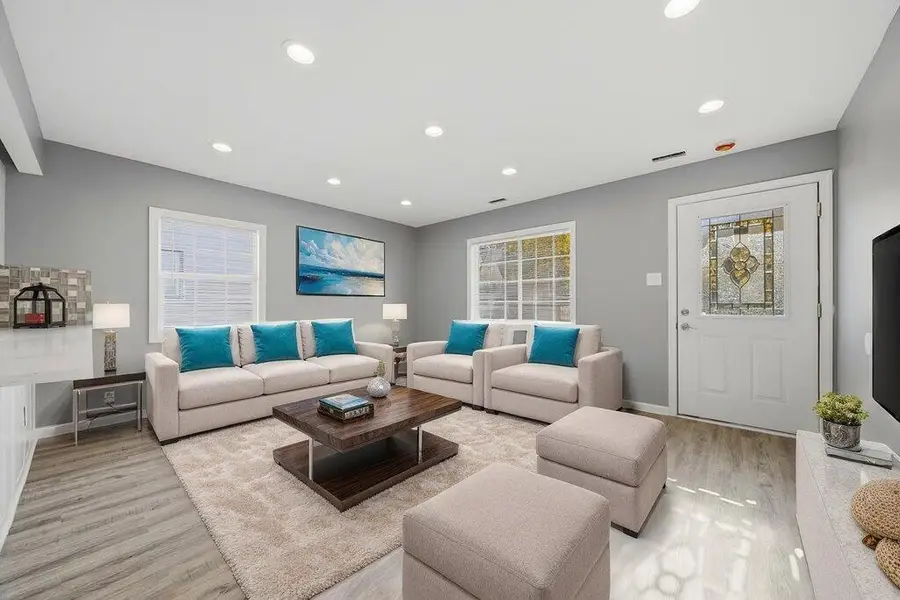 1226 W 45th Avenue, Gary, IN 46408 - Image #3