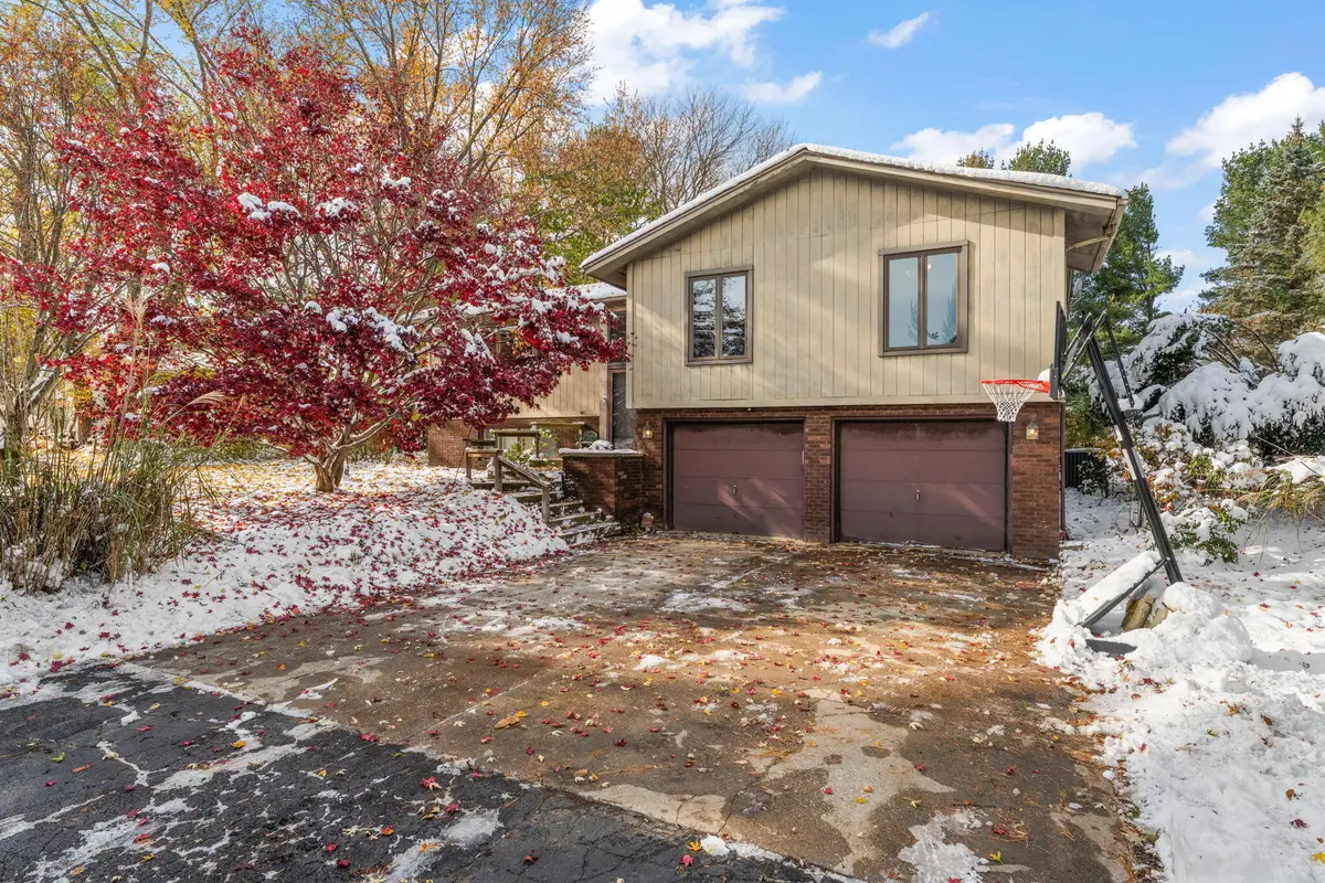 1034 N 350 E, Chesterton, IN 46304 - Image #1