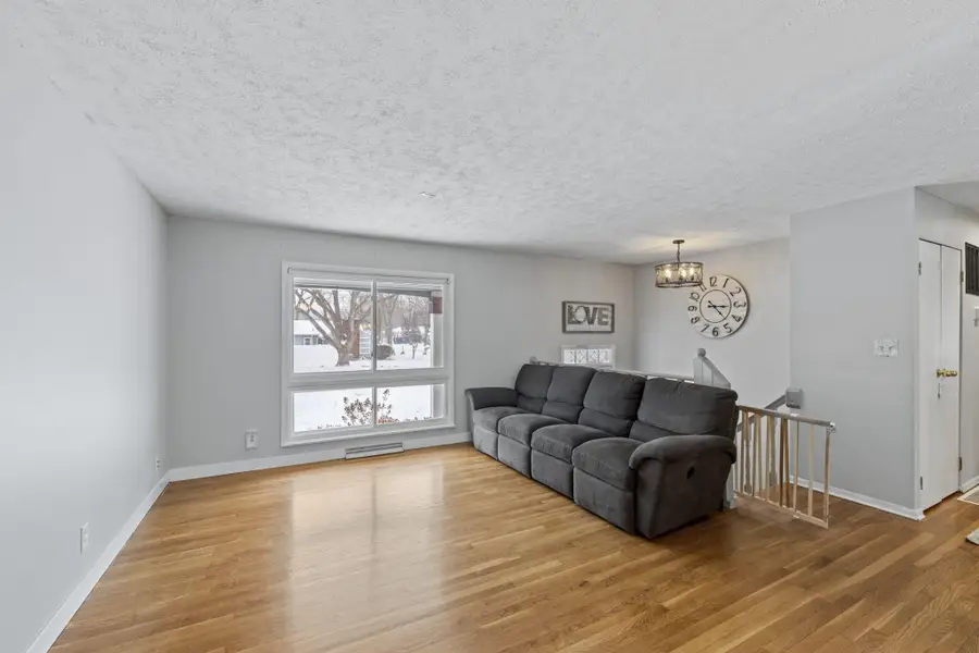 1807 W Porter Avenue, Chesterton, IN 46304 - #3