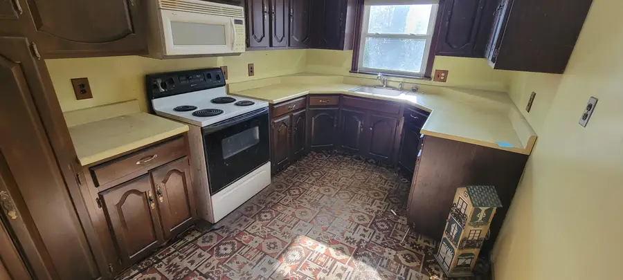 117 Crescent Drive, Michigan City, IN 46360 - Image #2