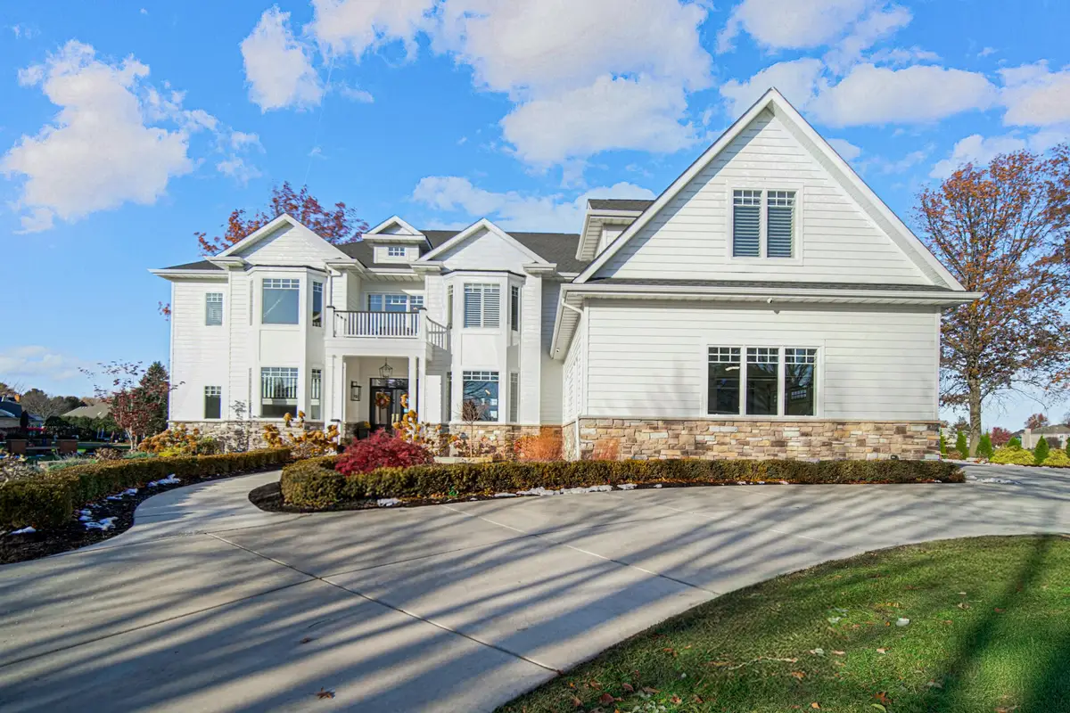 917 Perthshire Lane, Dyer, IN 46311 - Image #1