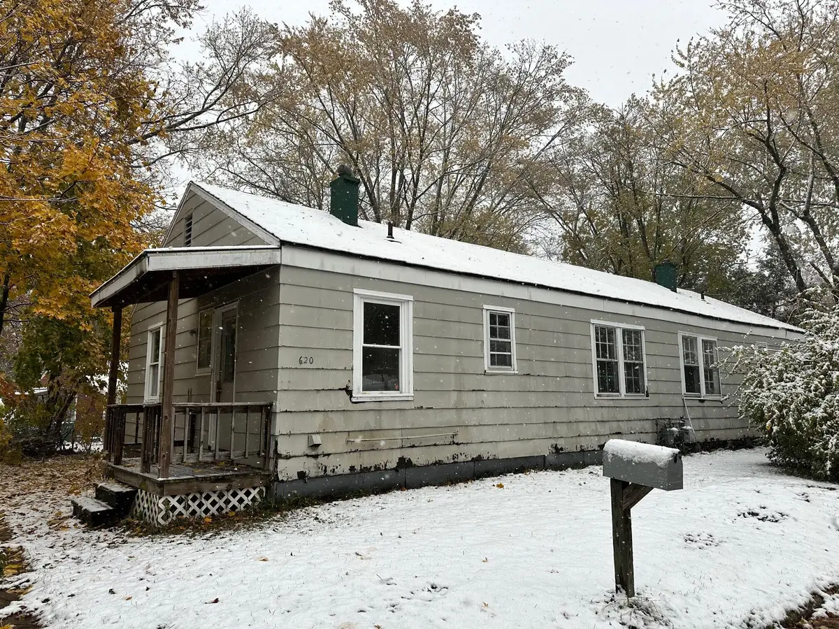 620 Kingsporte Lane, La Porte, IN 46350 - Image #1