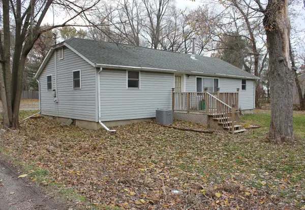 4008 Cardinal Lane, Valparaiso, IN 46383