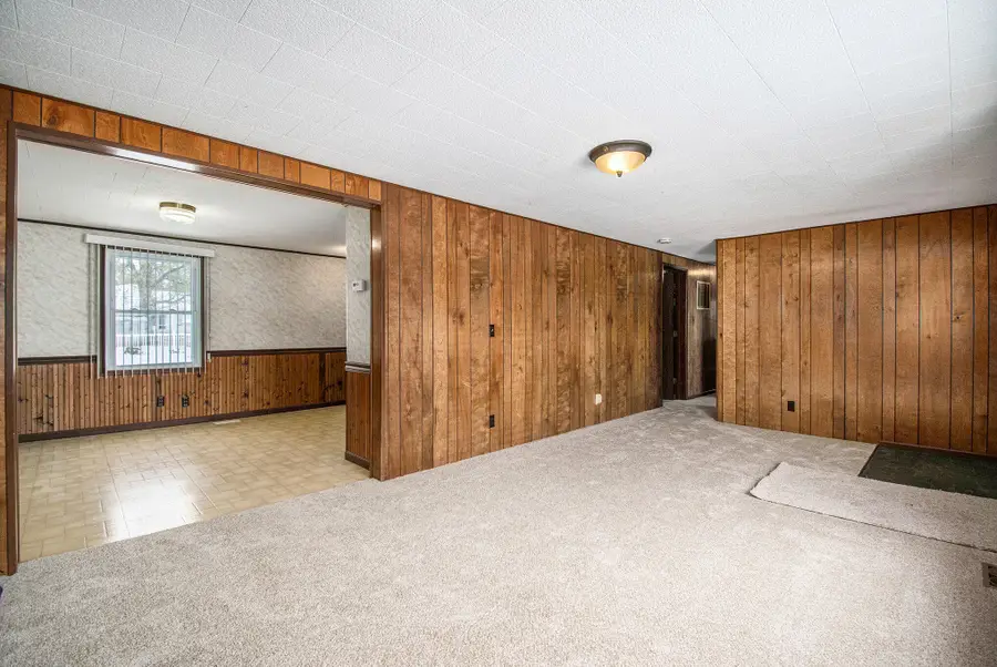 11 W West Street, Hanna, IN 46340 - Image #3