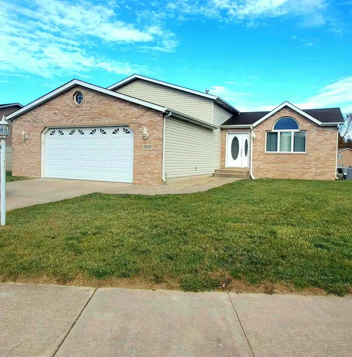 7800 Eider Avenue, Hobart, IN 46342 - Image #1