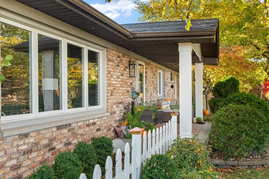 121 7th Avenue Nw, Demotte, IN 46310 - Image #2